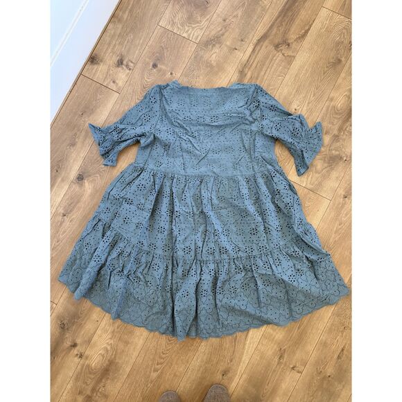 Eyelet Sundance Cotton Dress - Picture 3 of 11